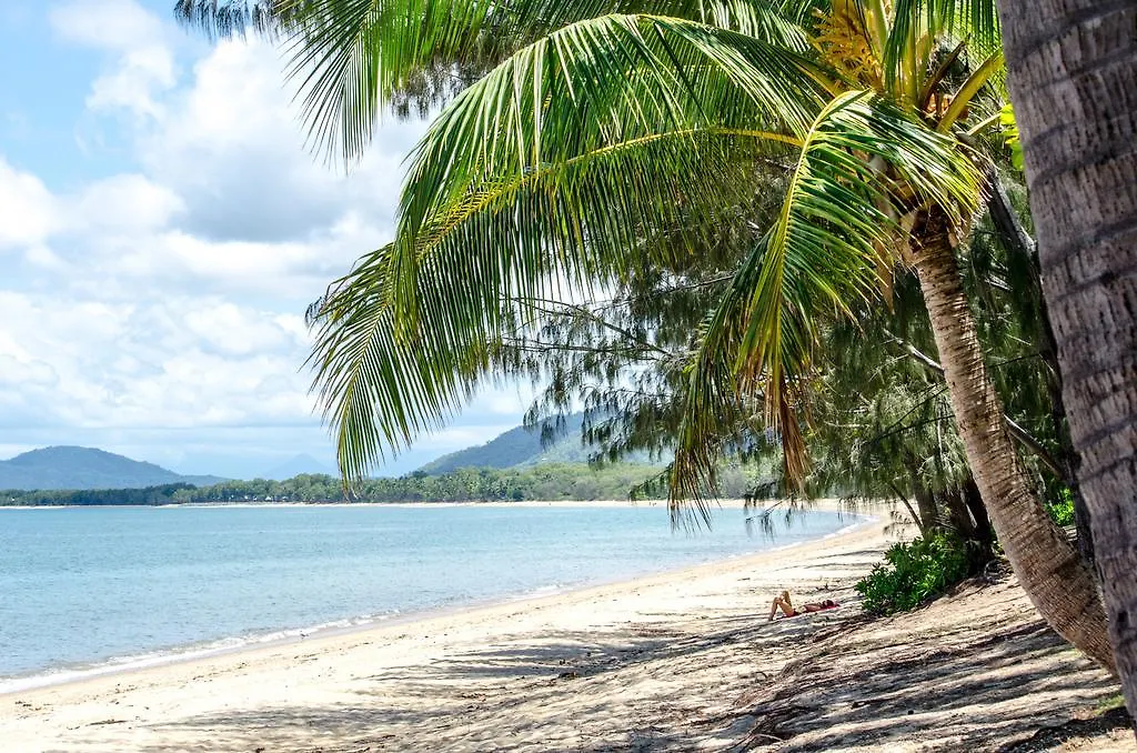 Marlin Waters Beachfront Apartments Palm Cove 4*,  Australia