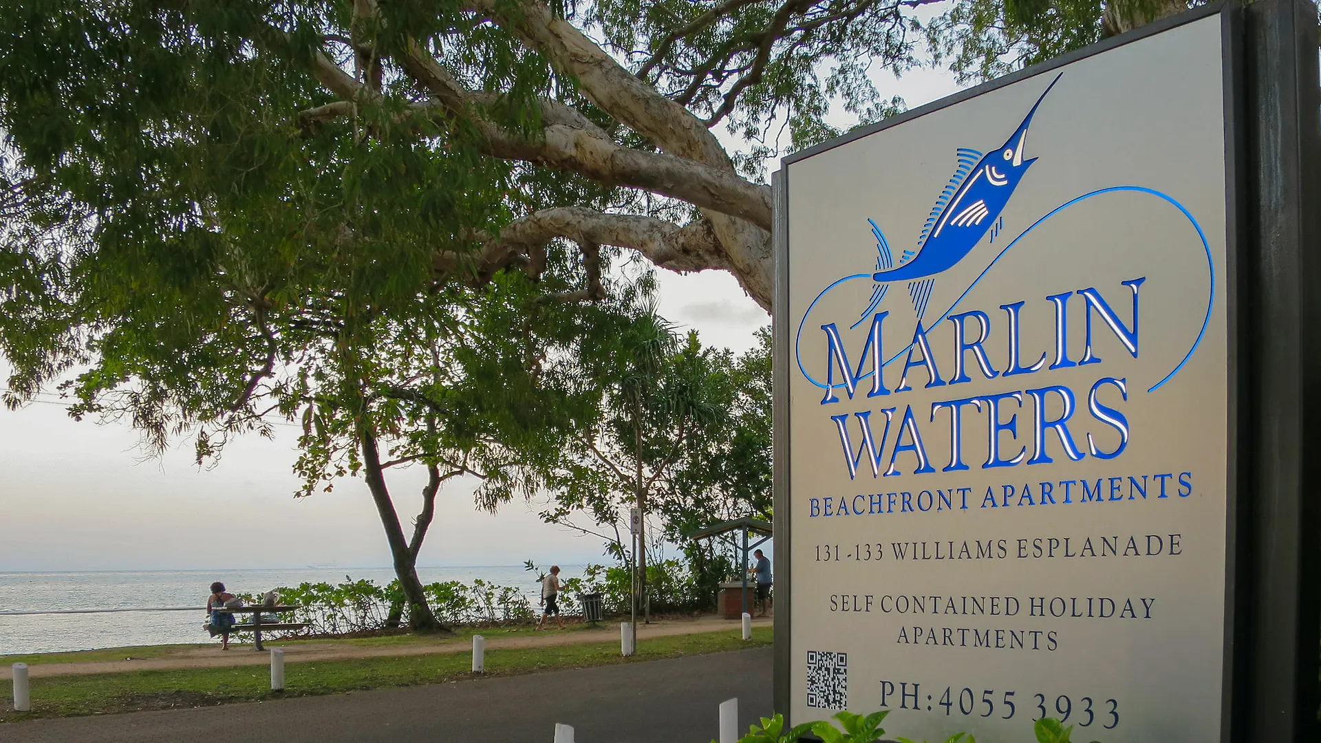 Marlin Waters Beachfront Apartments Palm Cove